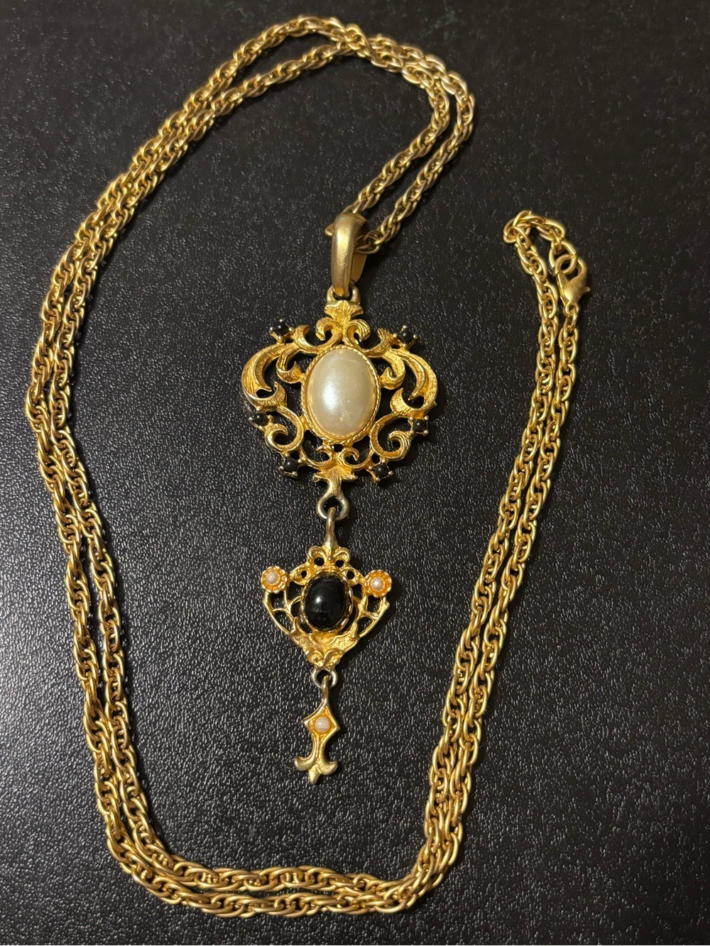 Gold Filigree Pendant Necklace with Pearl‎ and Black Cabochon Vintage Statement